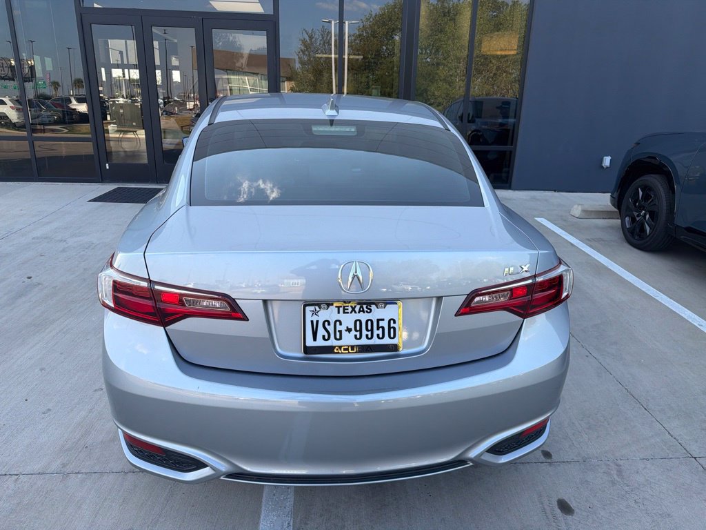 Used 2018 Acura ILX w/ Premium Package FWD image 8