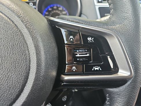 Used 2019 Subaru Outback 3.6R Touring AWD/4WD image 27