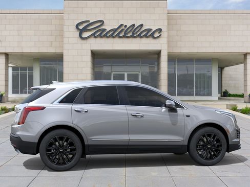 Used 2026 Cadillac XT5 Luxury w/ LPO, ONYX Package AWD/4WD image 5