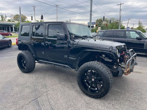 Used 2016 Jeep Wrangler Unlimited Sport w/ Quick Order Package 24S AWD/4WD image 20