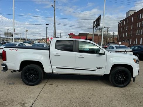 Used 2020 Chevrolet Colorado LT w/ Colorado RST Special Edition image 5