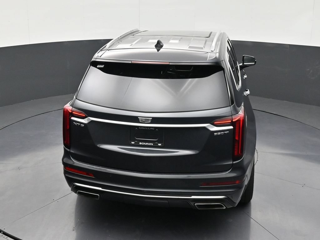 Certified 2022 Cadillac XT6 Luxury FWD image 17