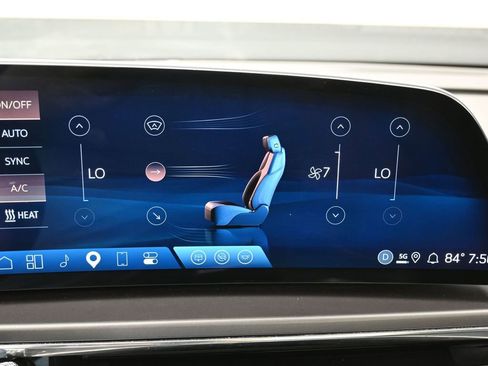 Used 2024 Cadillac Lyriq Tech image 26