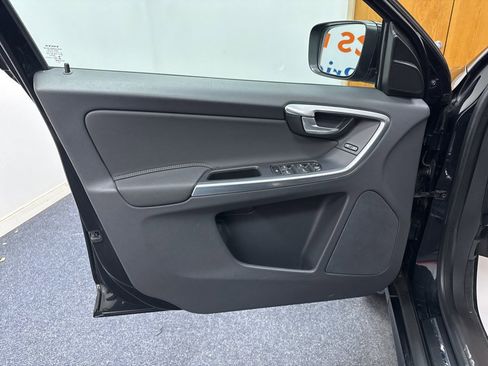 Used 2014 Volvo XC60 3.2 image 5