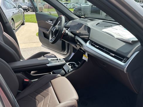 Used 2025 BMW X1 M35i w/ Premium Package AWD/4WD image 30