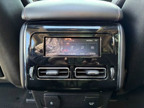 Used 2023 Lincoln Aviator Reserve w/ Equipment Group 201A image 19