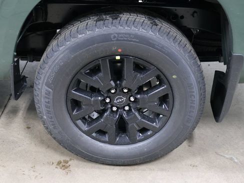 Used 2026 Nissan Frontier SV AWD/4WD image 31