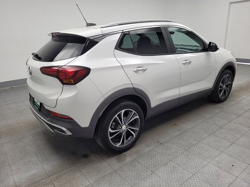 Used 2021 Buick Encore GX Essence AWD/4WD image 9
