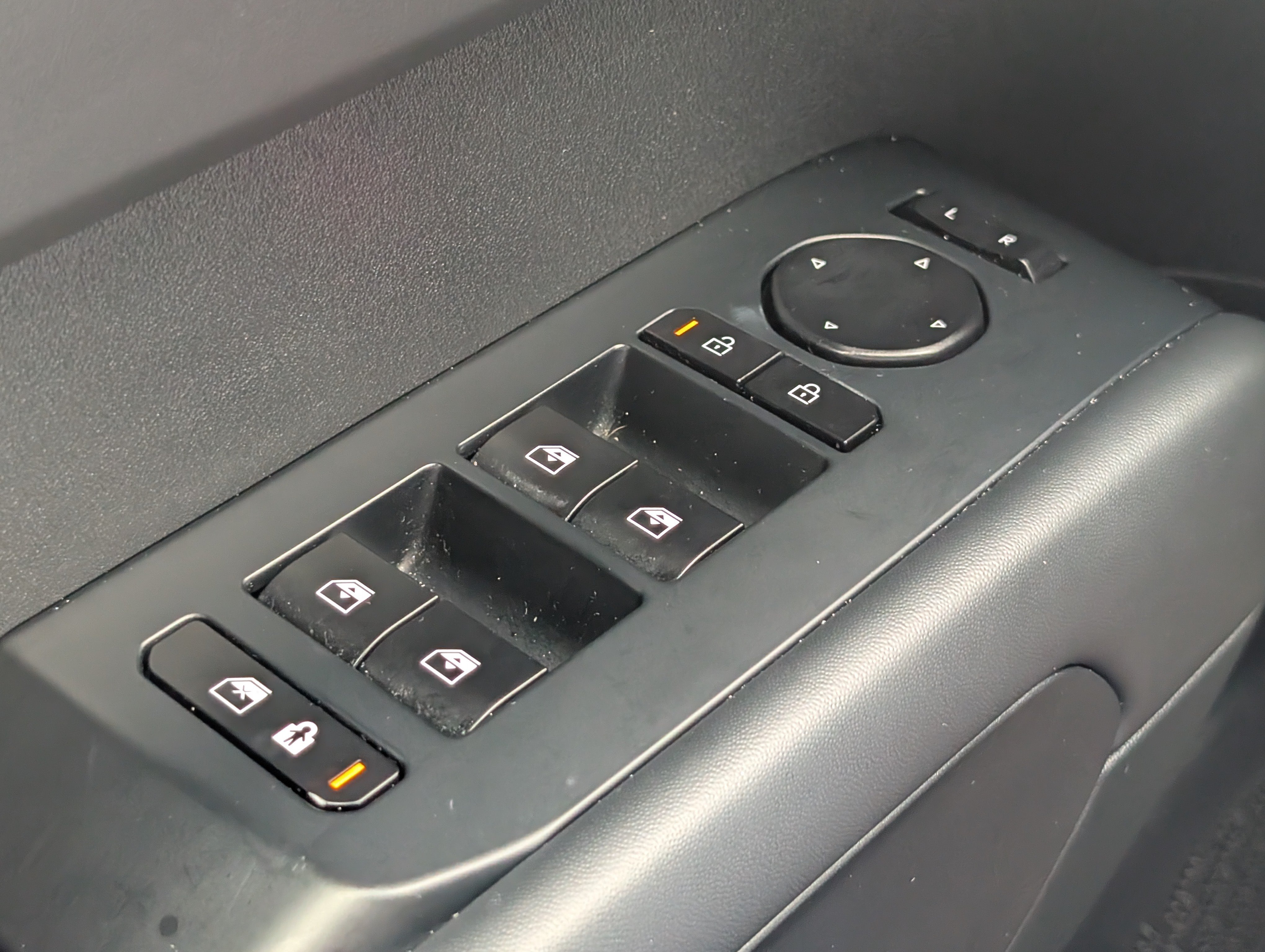 Used 2027 Kia Telluride S w/ Towing Package FWD image 23