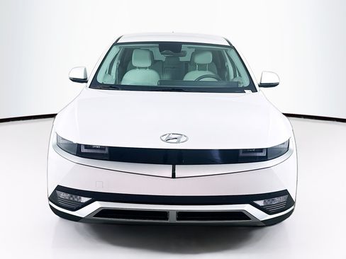 Used 2023 Hyundai Ioniq 5 SEL w/ Cargo Package AWD/4WD image 2
