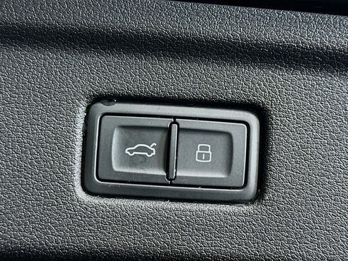 Used 2023 Audi A5 2.0T Premium w/ Convenience Package image 31