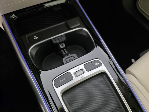 New 2026 Mercedes-Benz GLA 250 4MATIC image 18