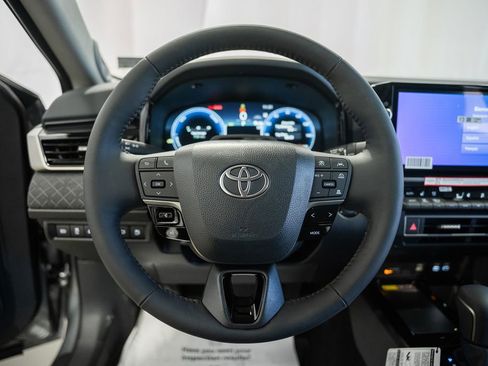 New 2026 Toyota Camry XLE image 28