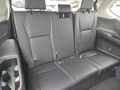 Certified 2024 Toyota Grand Highlander XLE image 13