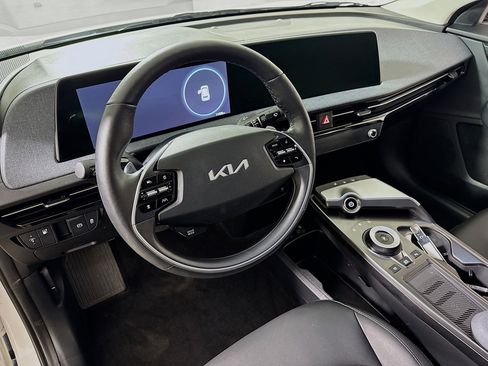 Used 2024 Kia EV6 Light image 12