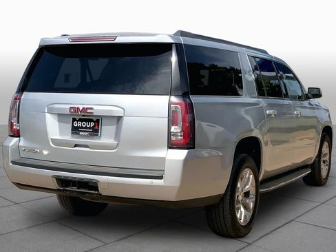 Used 2017 GMC Yukon XL SLT w/ Open Road Package RWD image 13