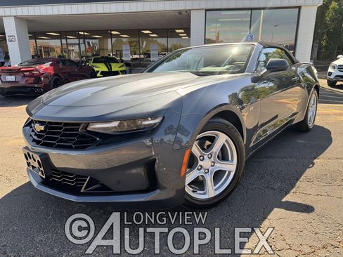 Used 2023 Chevrolet Camaro LT image 1