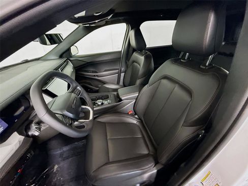 New 2026 Jeep Cherokee Limited AWD/4WD image 17