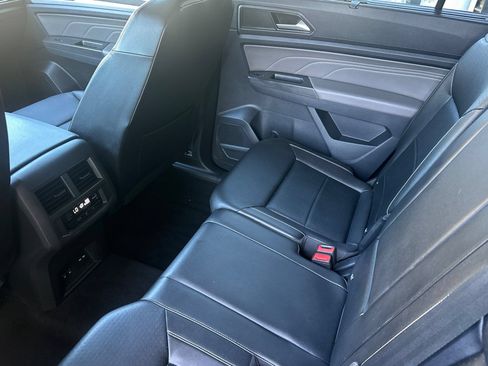 Used 2022 Volkswagen Atlas SE AWD/4WD image 12