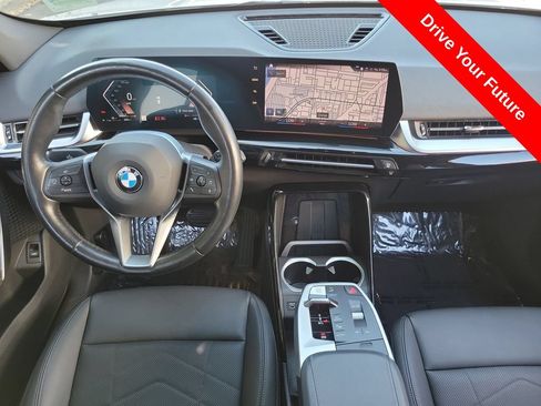 Used 2023 BMW X1 xDrive28i AWD/4WD image 4