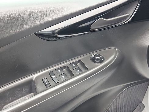 Used 2021 Chevrolet Spark LT FWD image 11