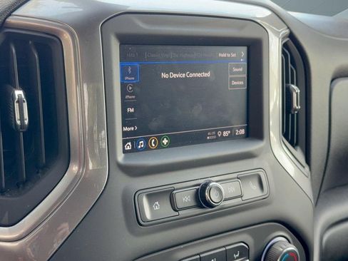Used 2024 Chevrolet Silverado 2500 Custom AWD/4WD image 23