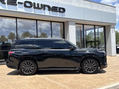Used 2025 INFINITI QX80 Autograph w/ Autograph Exterior Package AWD/4WD image 2