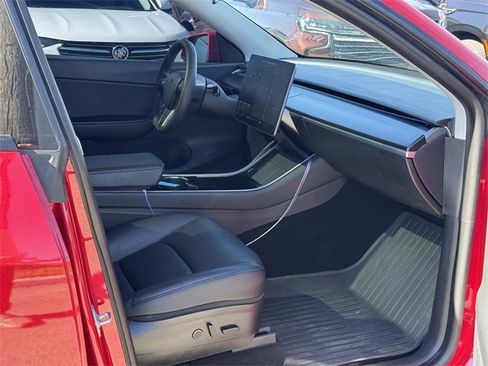 Used 2021 Tesla Model Y Long Range image 15