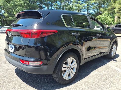 Used 2019 Kia Sportage LX AWD/4WD image 2