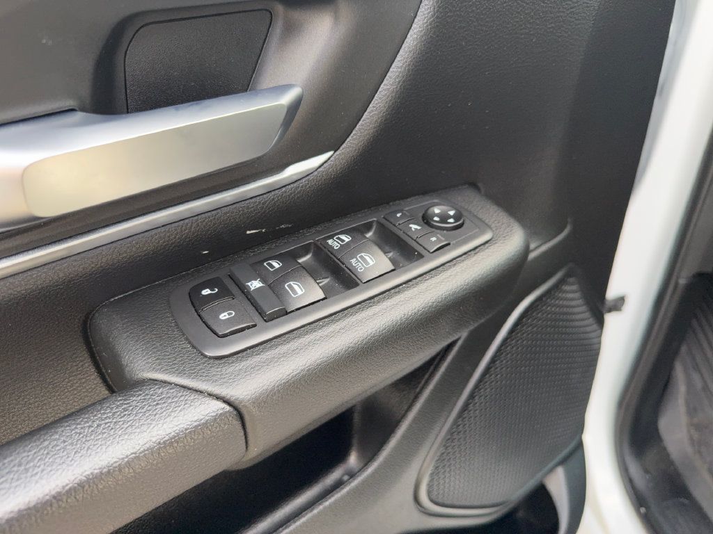 Used 2021 RAM 1500 Big Horn AWD/4WD image 13