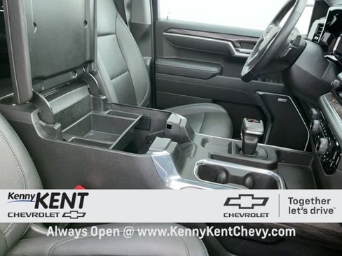 Certified 2023 Chevrolet Silverado 1500 LTZ image 22
