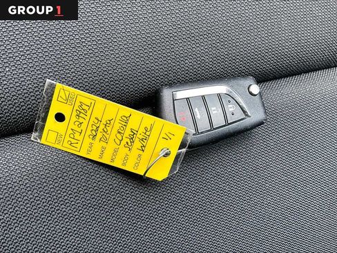 Used 2024 Toyota Corolla LE FWD image 15