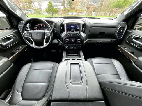 Used 2021 Chevrolet Silverado 1500 LT Trail Boss w/ Convenience Package II AWD/4WD image 21