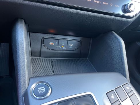 Used 2026 Kia Sportage EX image 23