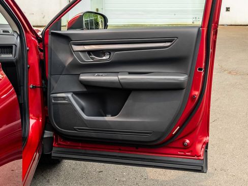 Used 2024 Honda CR-V EX image 17