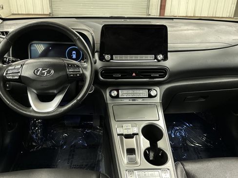 Used 2023 Hyundai Kona Limited image 22