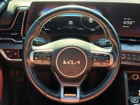 Used 2023 Kia Sportage SX image 30