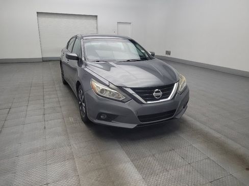 Used 2018 Nissan Altima 2.5 SV FWD image 13