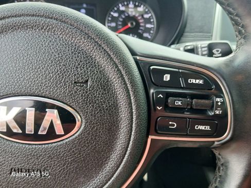 Used 2018 Kia Optima S FWD image 28