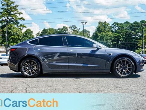 Used 2018 Tesla Model 3 Long Range RWD image 10