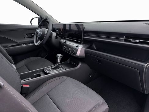 New 2026 Hyundai Kona SE image 15