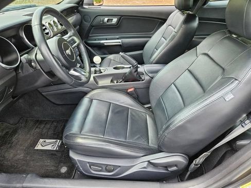 Used 2020 Ford Mustang GT w/ GT Performance Package RWD image 7