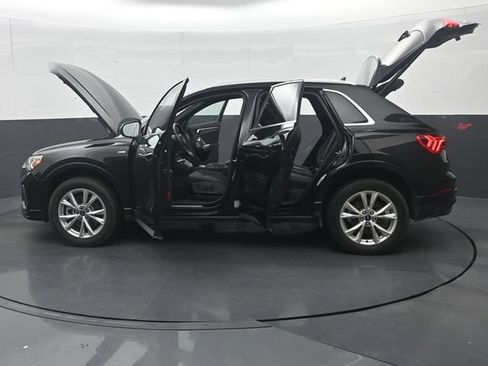 Used 2025 Audi Q3 2.0T Premium AWD/4WD image 37
