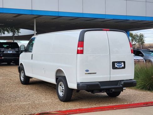 New 2025 Chevrolet Express 2500 Extended w/ Driver Convenience Package RWD image 7