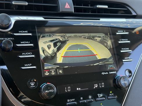 Used 2020 Toyota Camry XSE FWD image 7