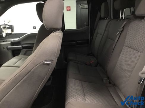 Used 2018 Ford F150 XLT w/ Equipment Group 302A Luxury image 32