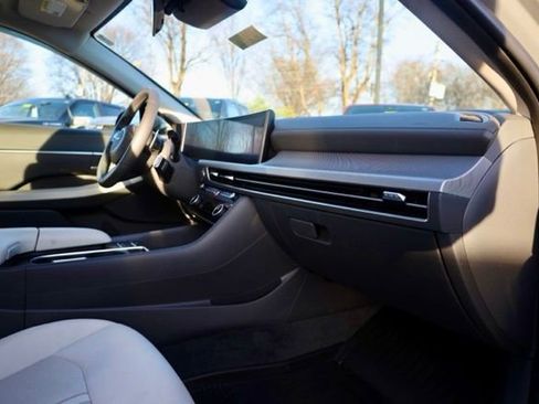 Used 2024 Hyundai Sonata SEL w/ Convenience Package image 38