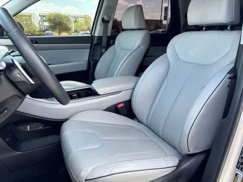 Used 2024 Hyundai Palisade SEL FWD image 22
