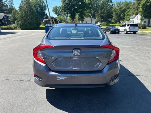 Used 2017 Honda Civic EX-L image 4