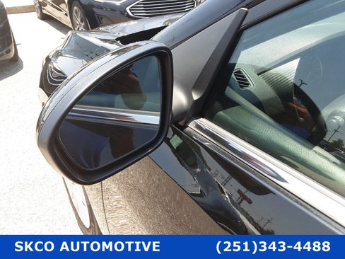 Used 2023 Nissan Sentra S image 10